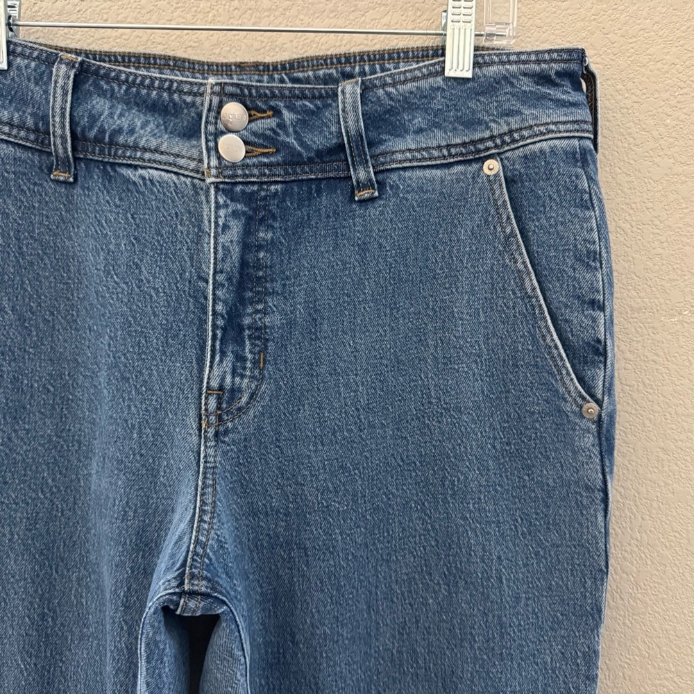 J. Crew Slim Wide Leg Jeans Petite 31 Denim Blue Stacked Buttons Modern Classic - Picture 9 of 13